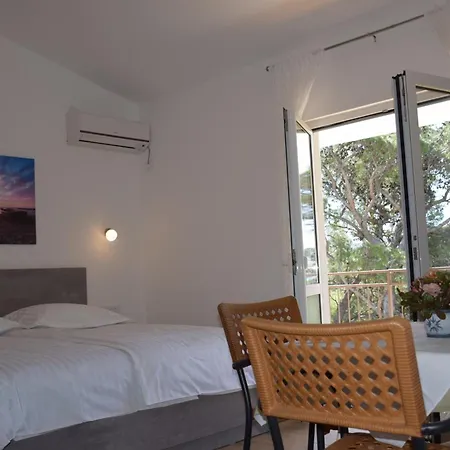 Popo Apartamento Starigrad Paklenica