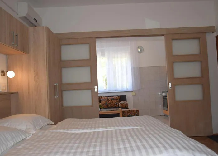 Popo ستاريغغاد باكلينتسا