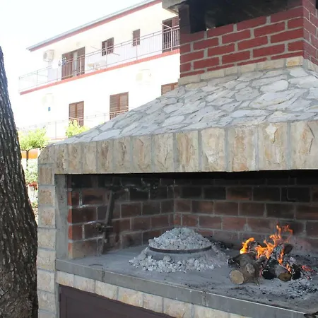 Appartement Popo Starigrad Paklenica