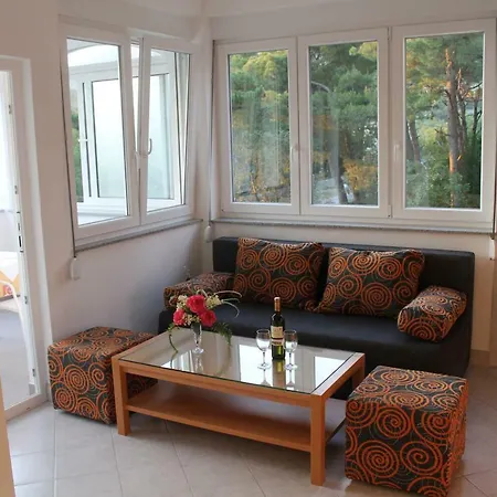 Popo Apartment Starigrad Paklenica
