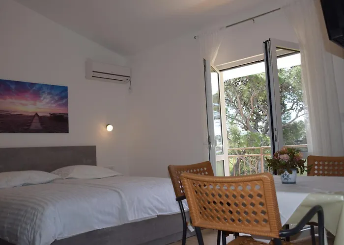 Popo Apartment Starigrad Paklenica